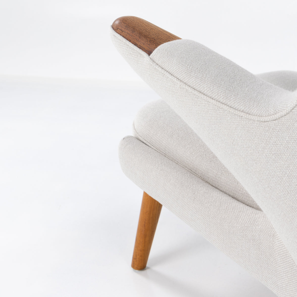 AP 19 - A pair of Papa Bear Chairs in new fabric