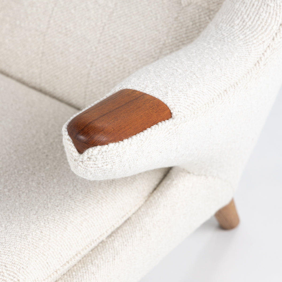 AP 19 - Papa Bear chair & stool in new fabric
