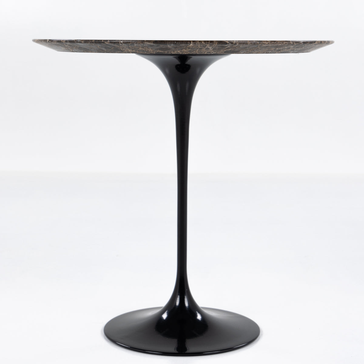 Saarinen Round side table in brown marble