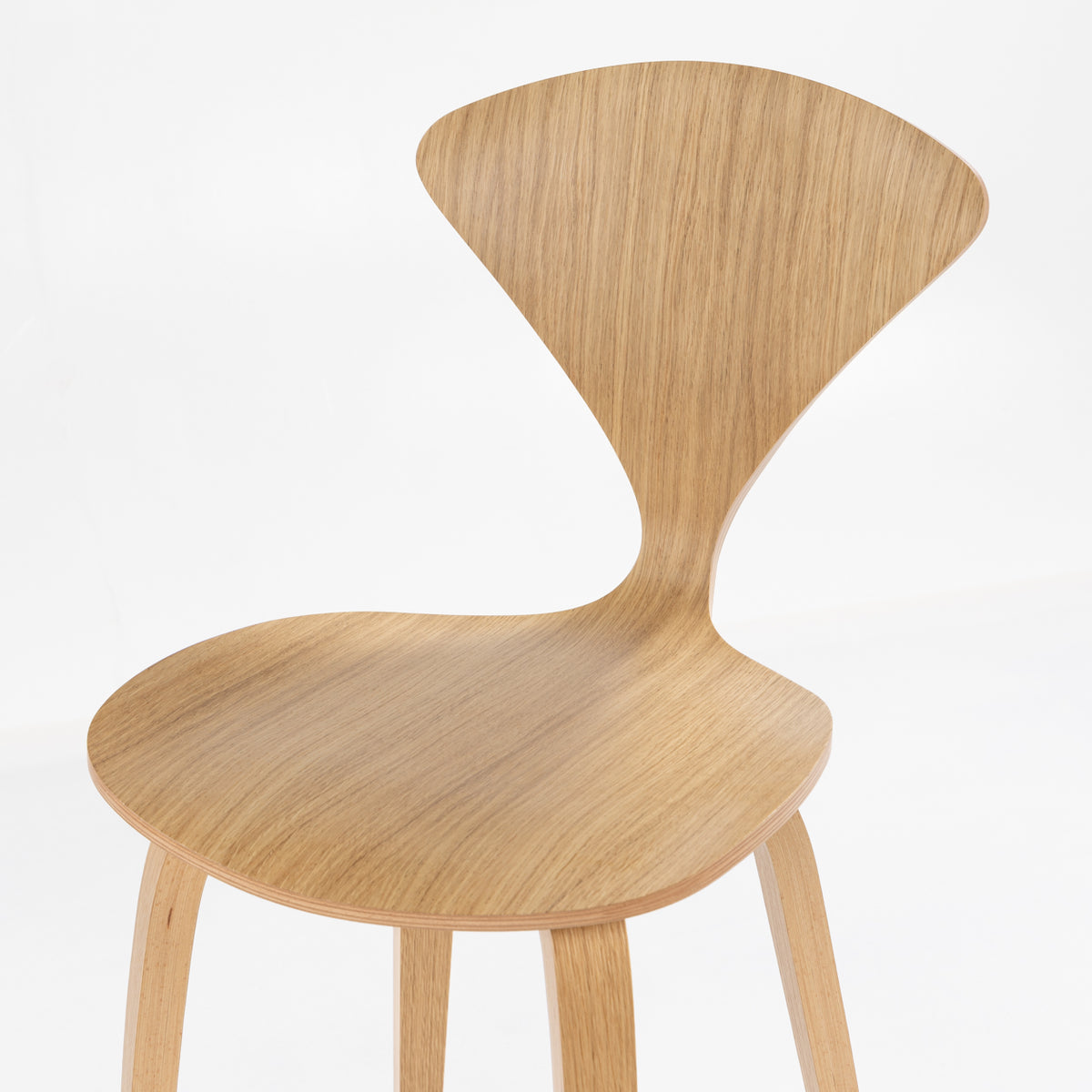 Cherner Bar Stool in white oiled oak