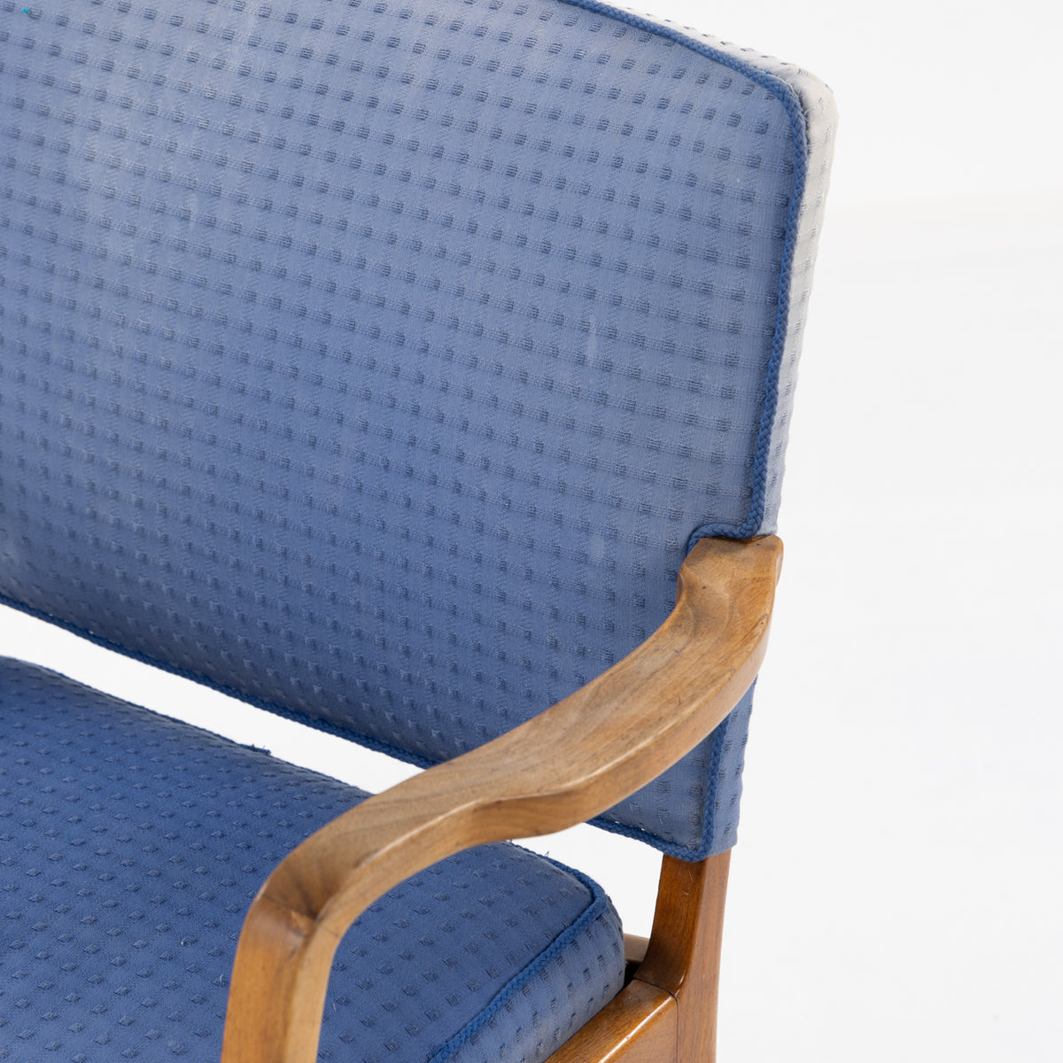 Easy chair in walnut