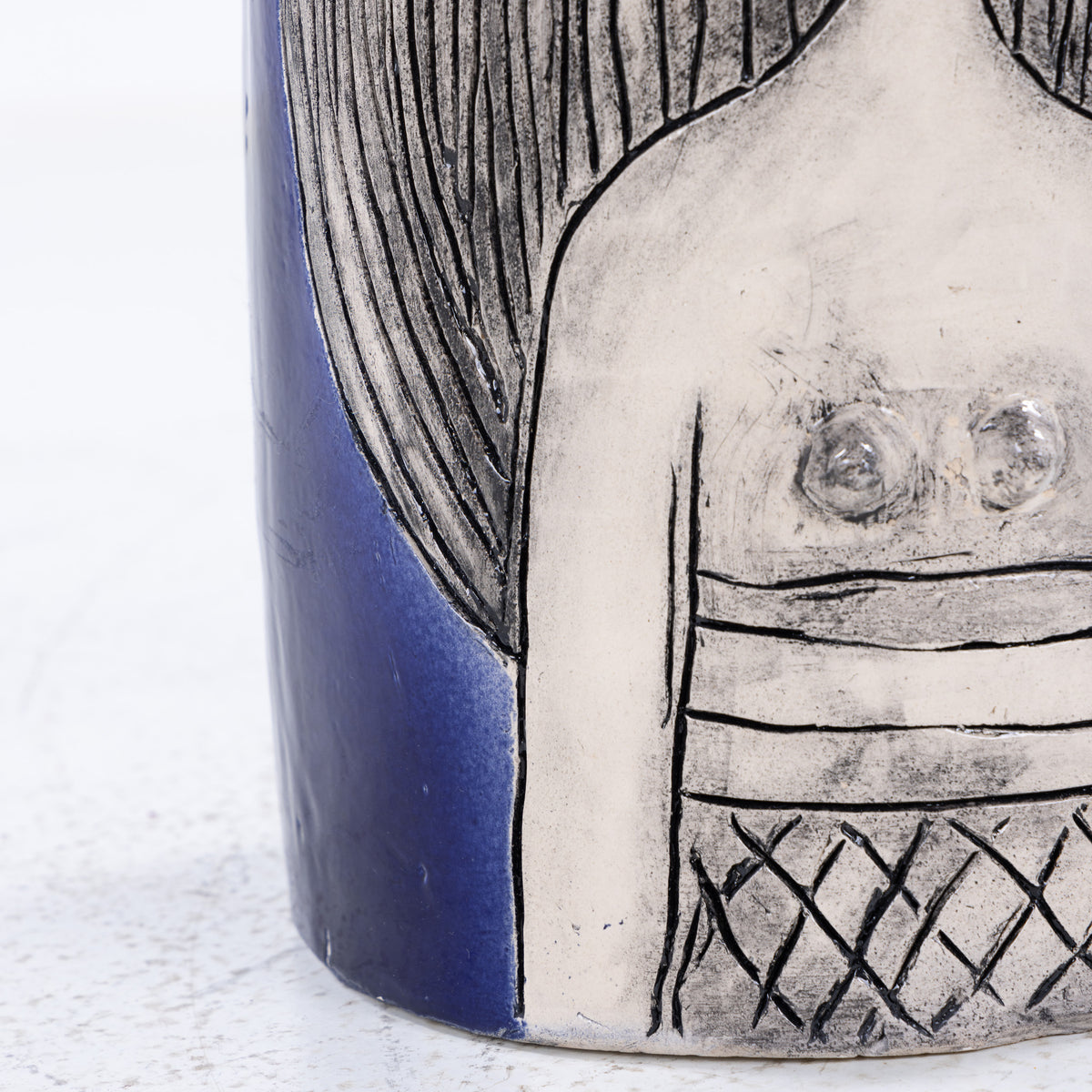 Sculpture in stoneware