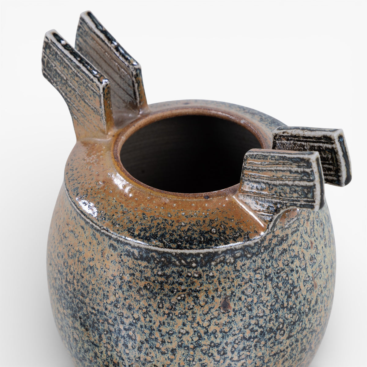 Lidded jar in stoneware