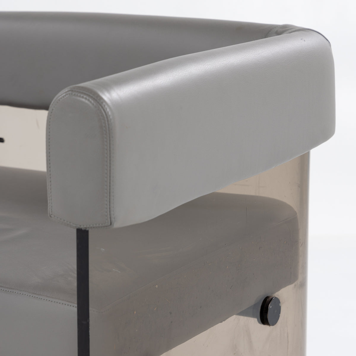 Sofa i plexiglas