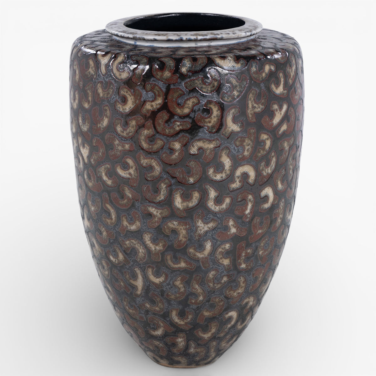 Colossal jar in stoneware