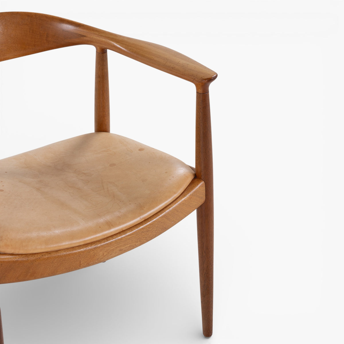 JH 503 - 'The Chair' in mahogany