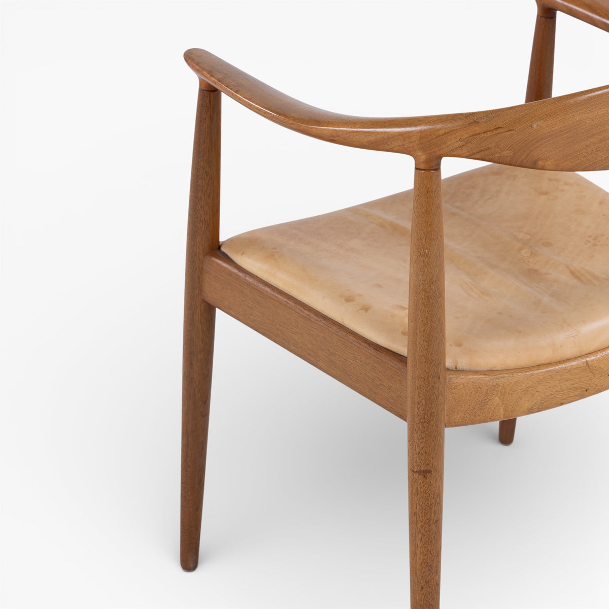 JH 503 - 'The Chair' in mahogany