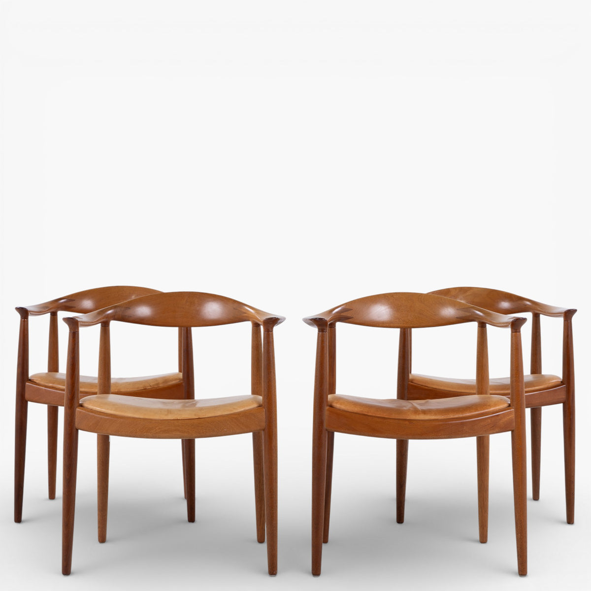 JH 503 - 'The Chair' in mahogany