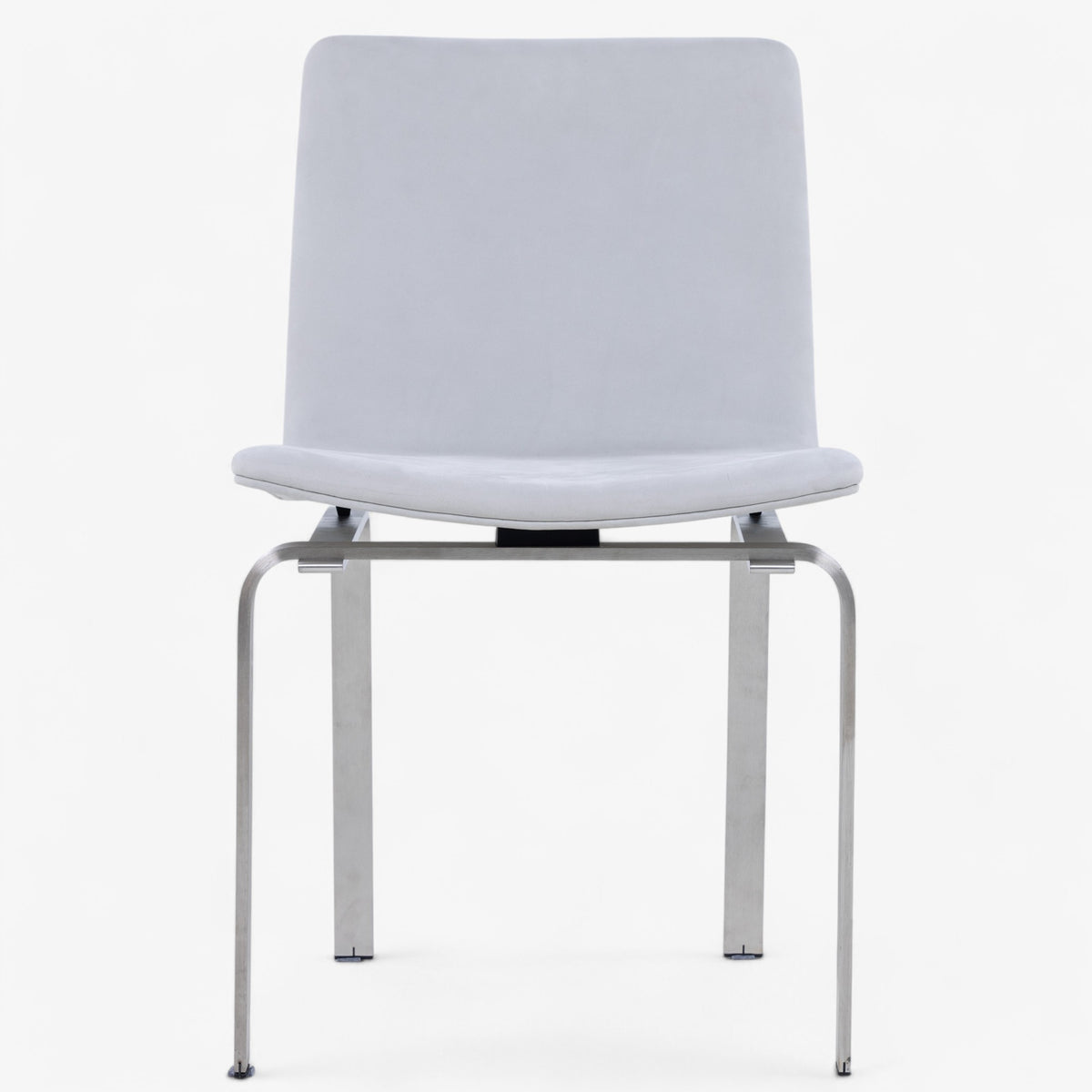 JH 3 - Set of 4 dining chairs in 'Royal Nubuck' leather