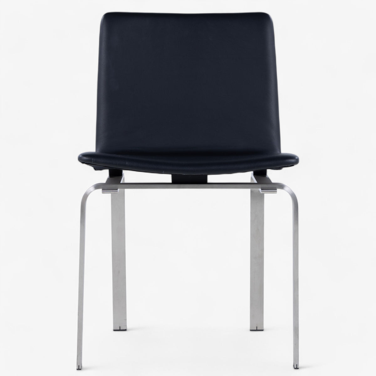 JH 3 - Dining chair in black leather