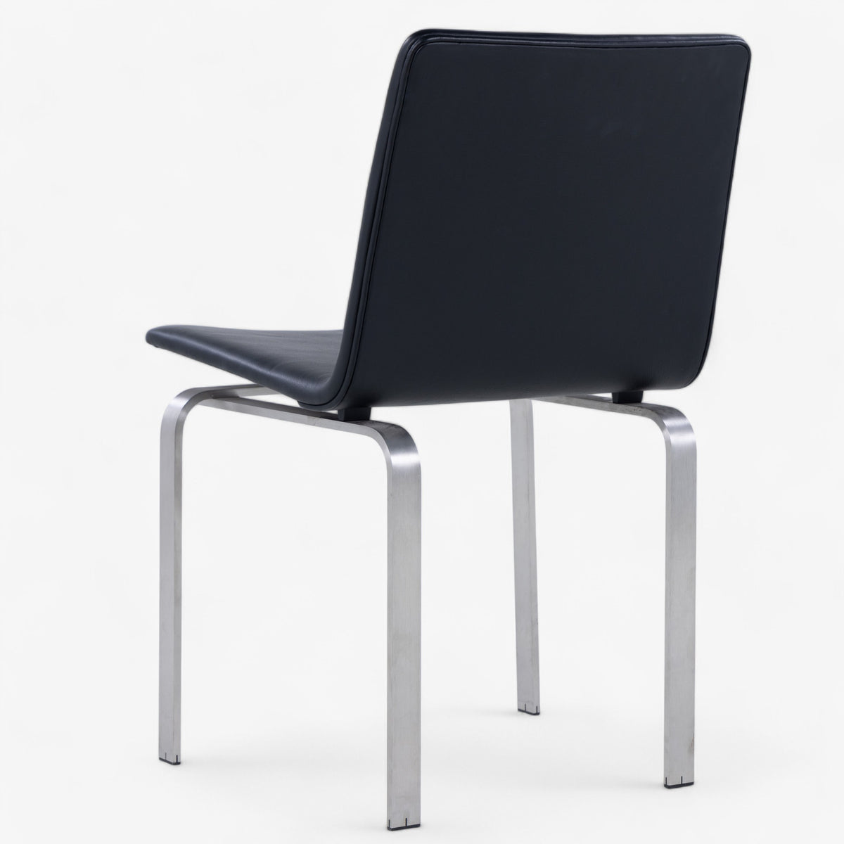 JH 3 - Dining chair in black leather