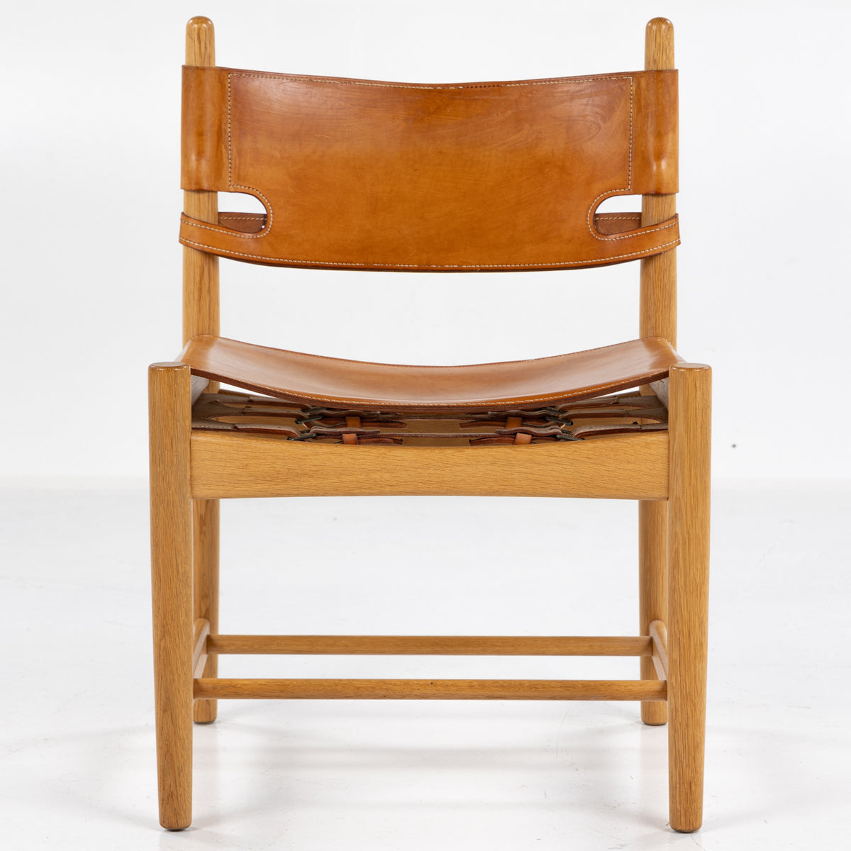 BM 3237 - 'The Hunting Chair' in oak