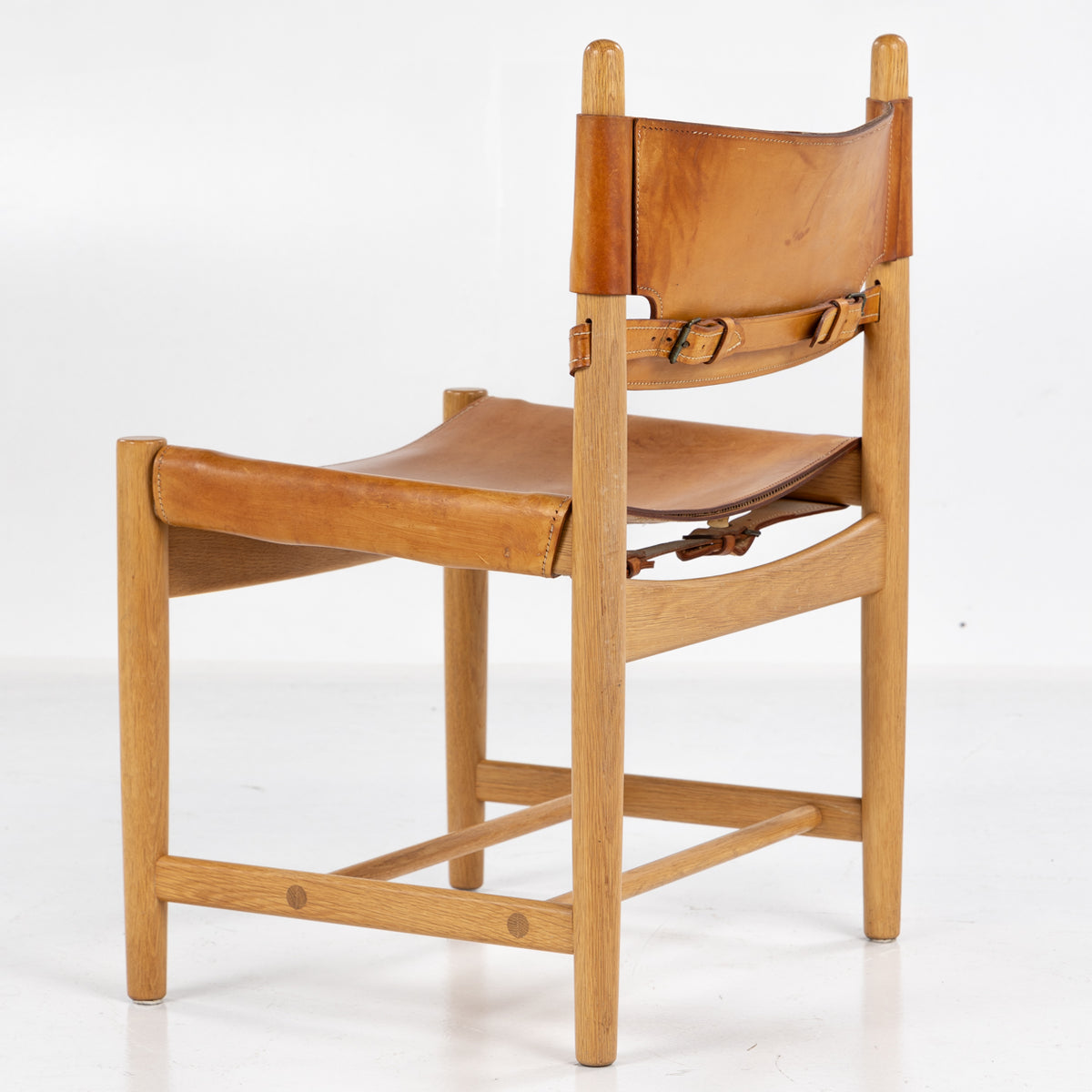 BM 3237 - 'The Hunting Chair' in oak