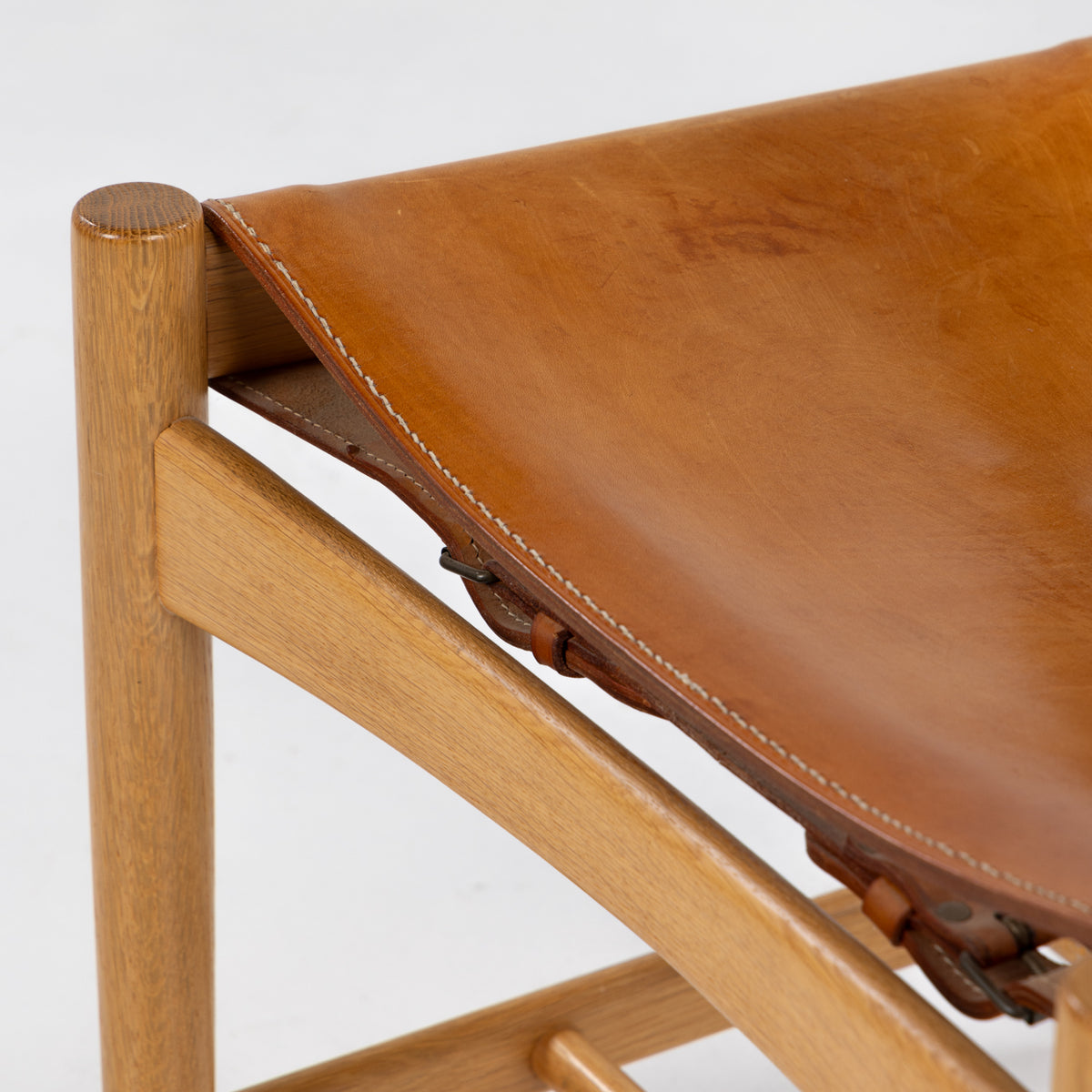 BM 3237 - 'The Hunting Chair' in oak