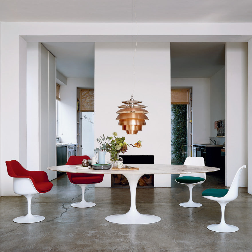 Saarinen Oval' marble dining table