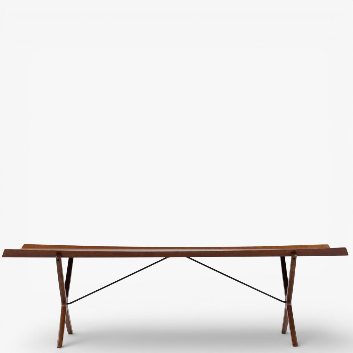Coffee table in teak