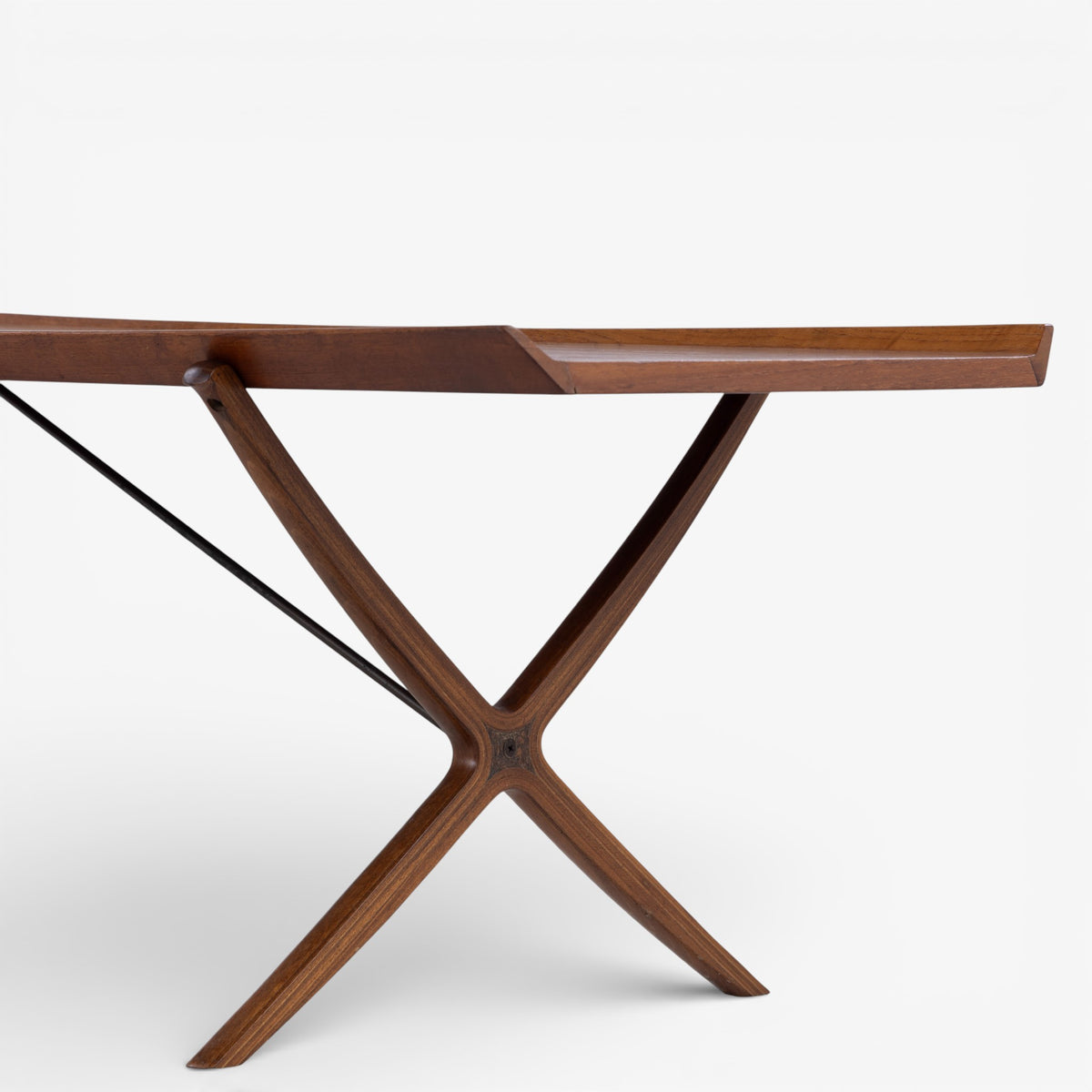 Coffee table in teak