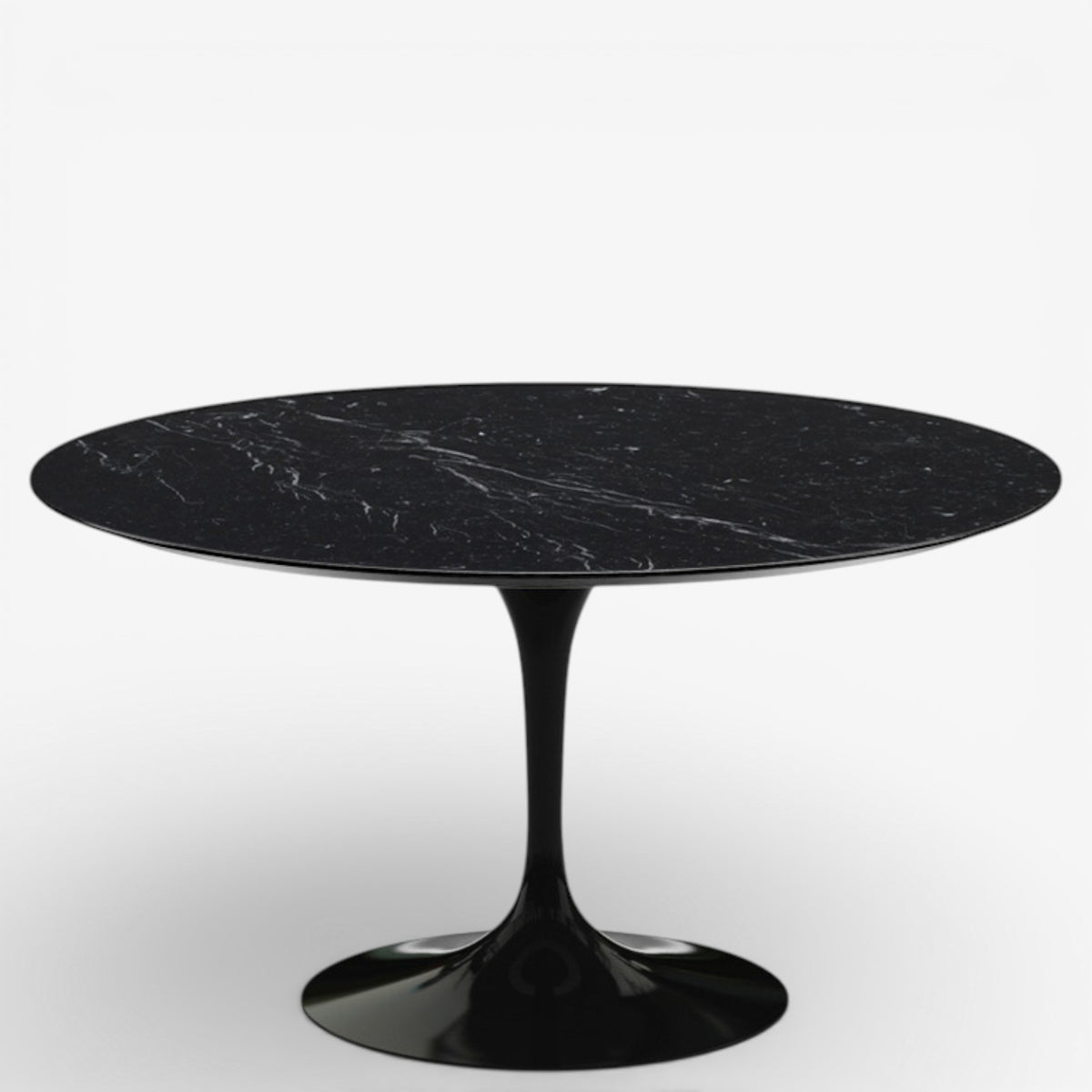 Saarinen Round' spisebord i marmor