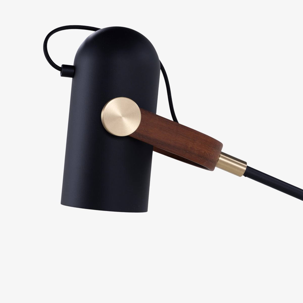 Model 360SB - Gulvlampe i metal
