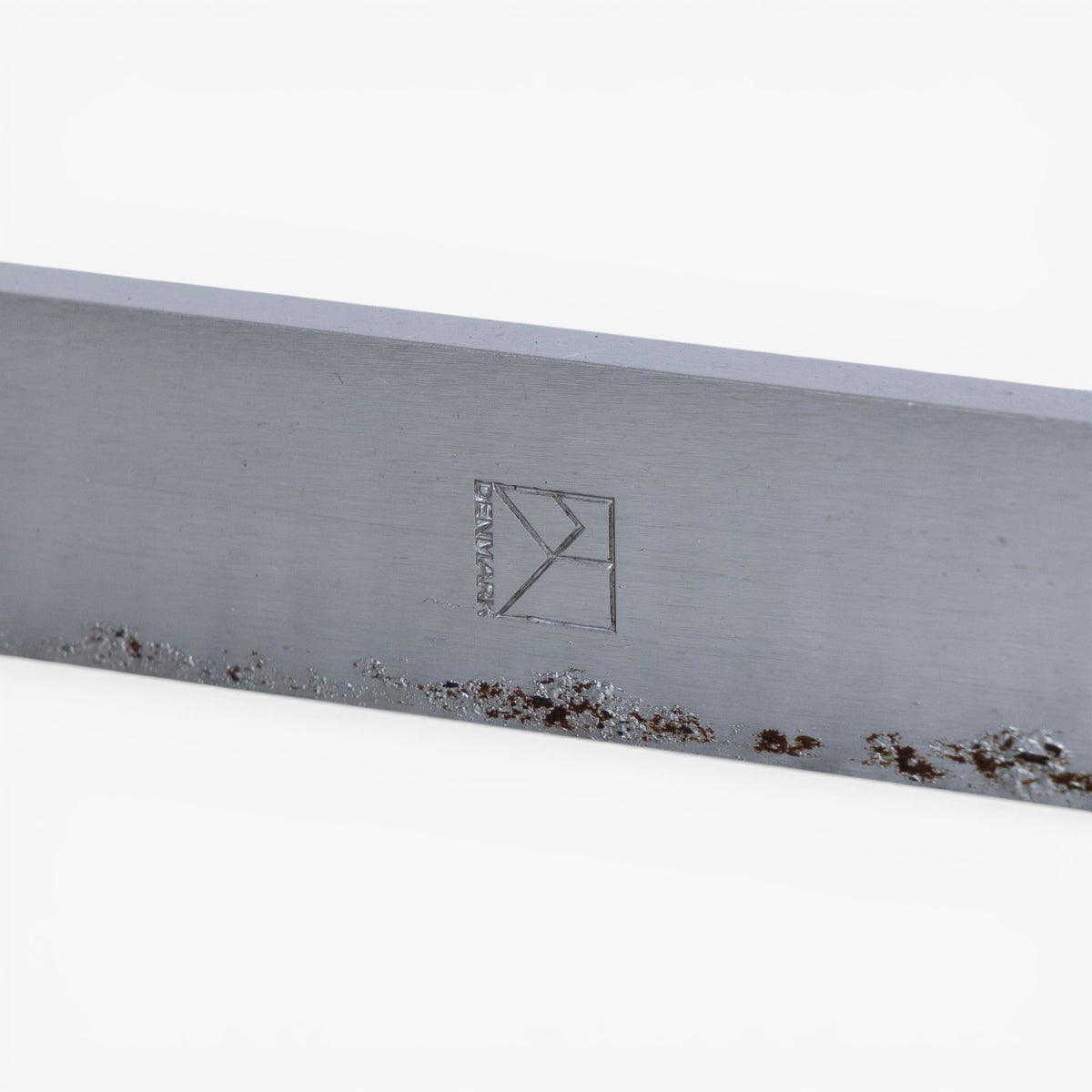 PK 56 - Spisebord med plade i hvid marmor