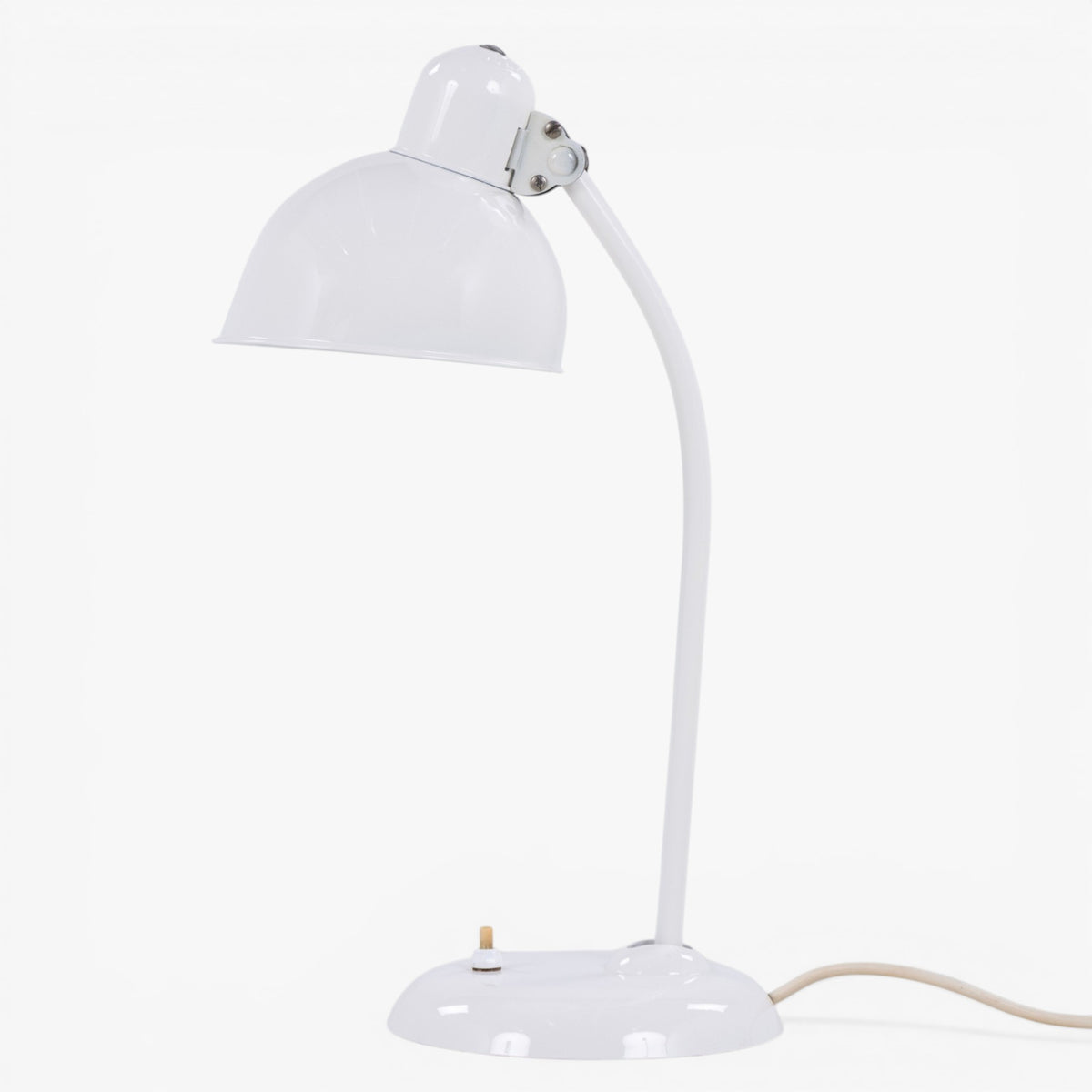 Bordlampe i hvidt metal