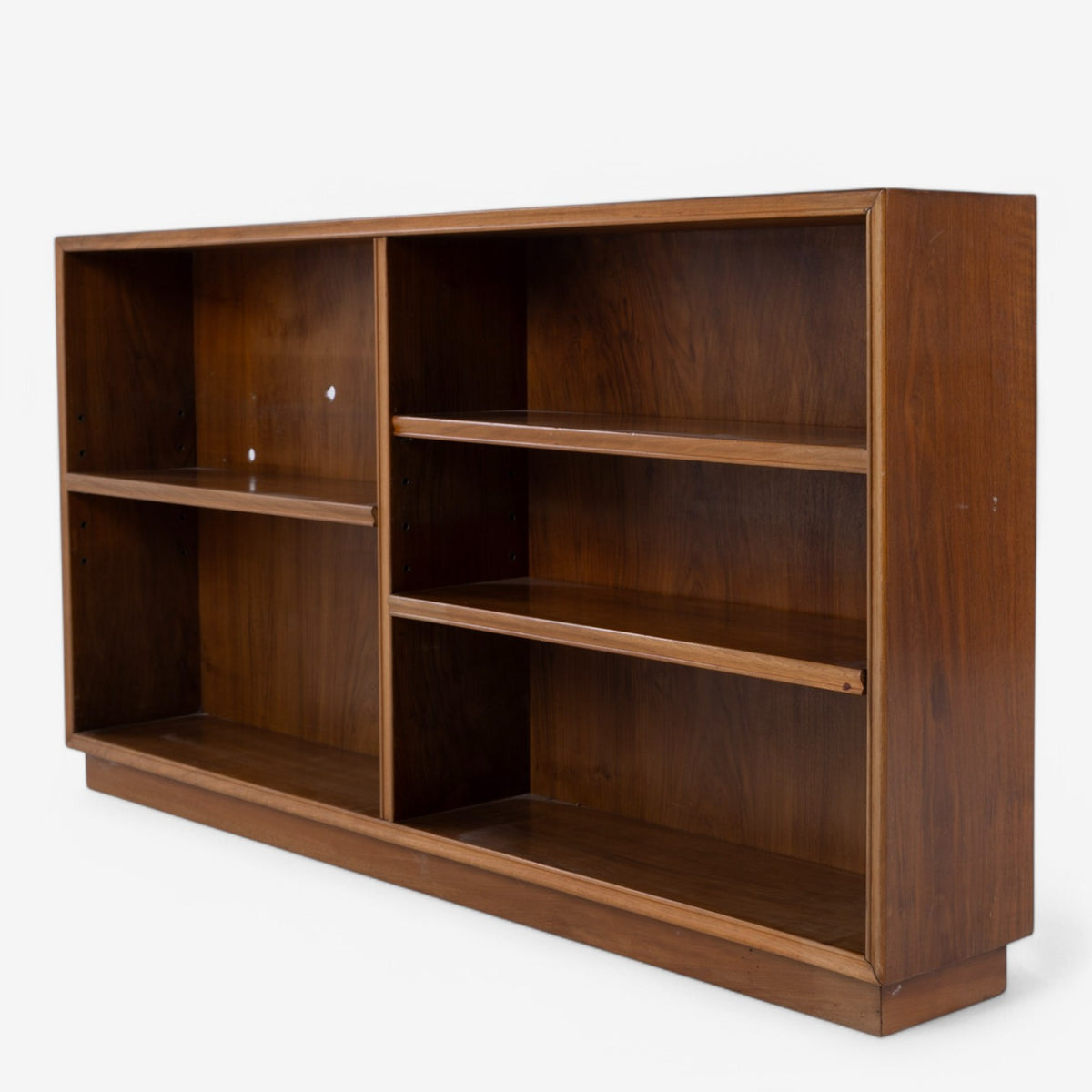 Shelving in walnut