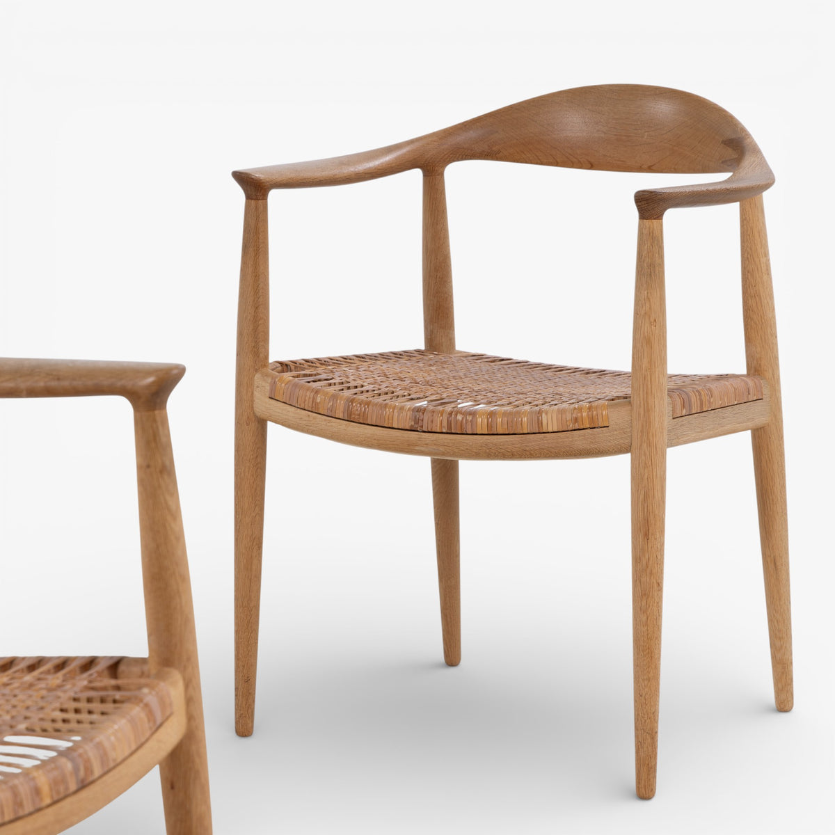 JH 501 - 'The Chair' i eg