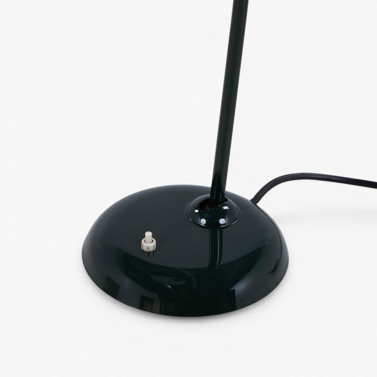 Bordlampe i mørkegrønt metal