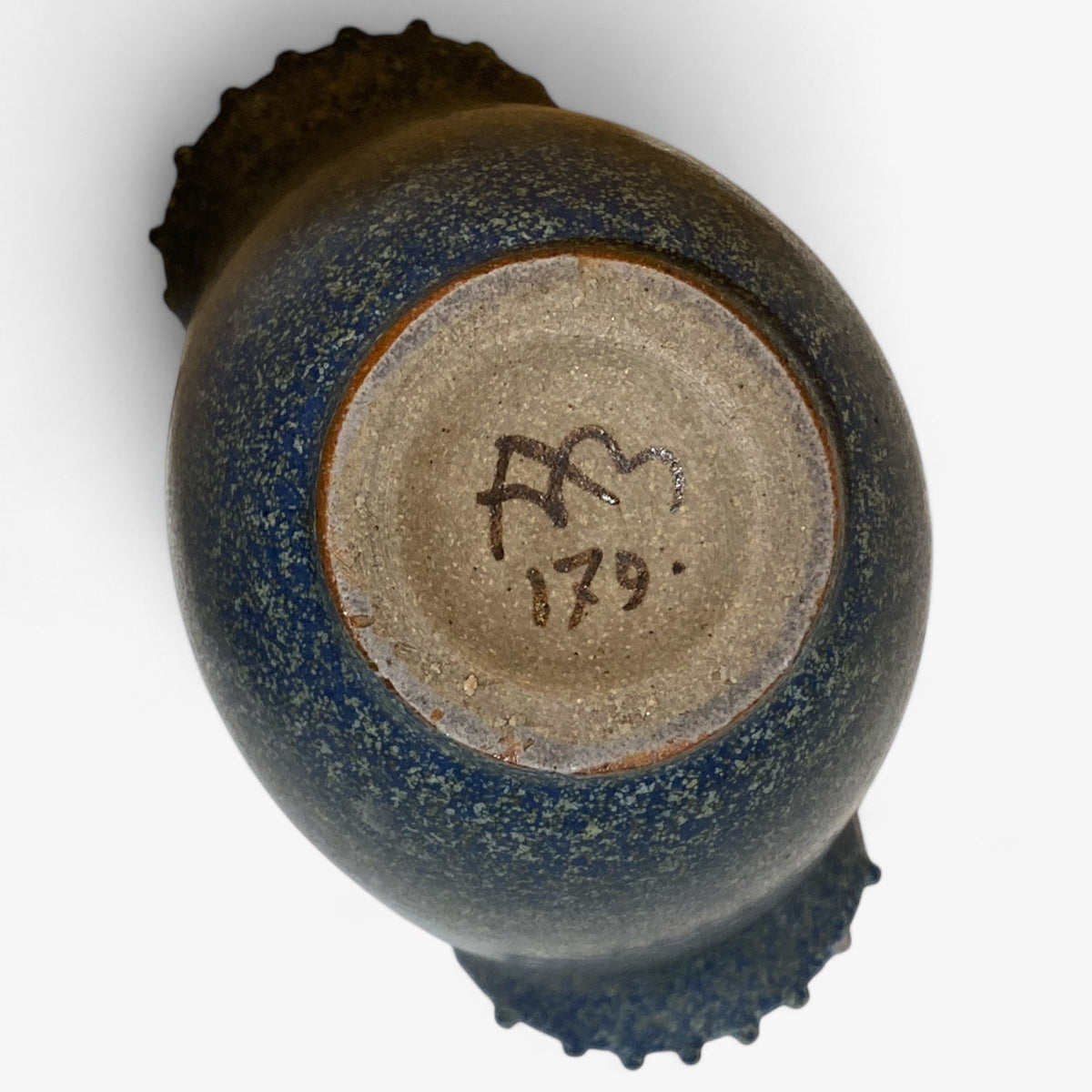 Vase i stentøj