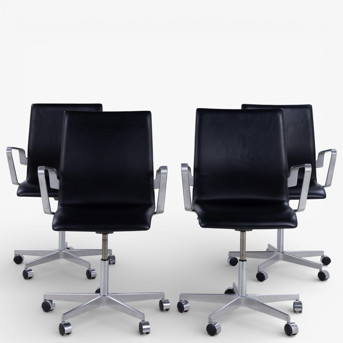 AJ 3291 - Office chair in black leather