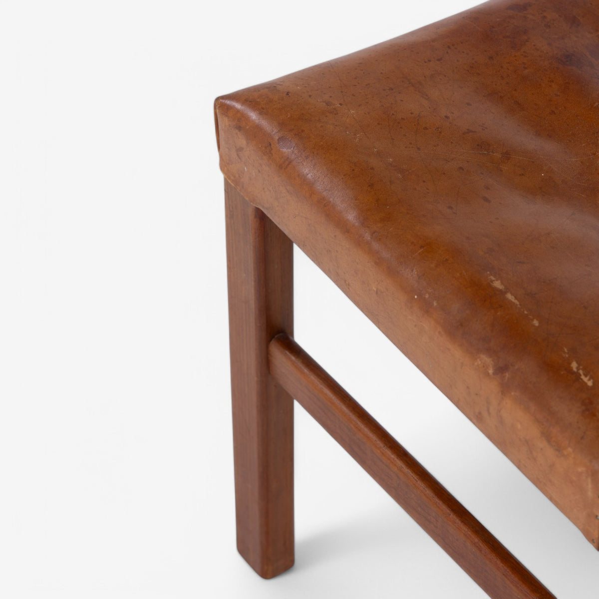 Dining chair in teak