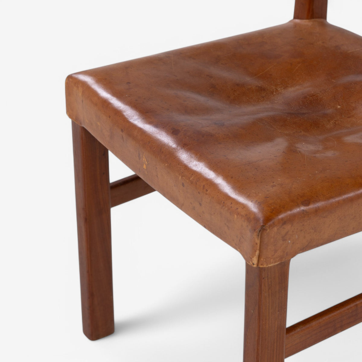 Dining chair in teak