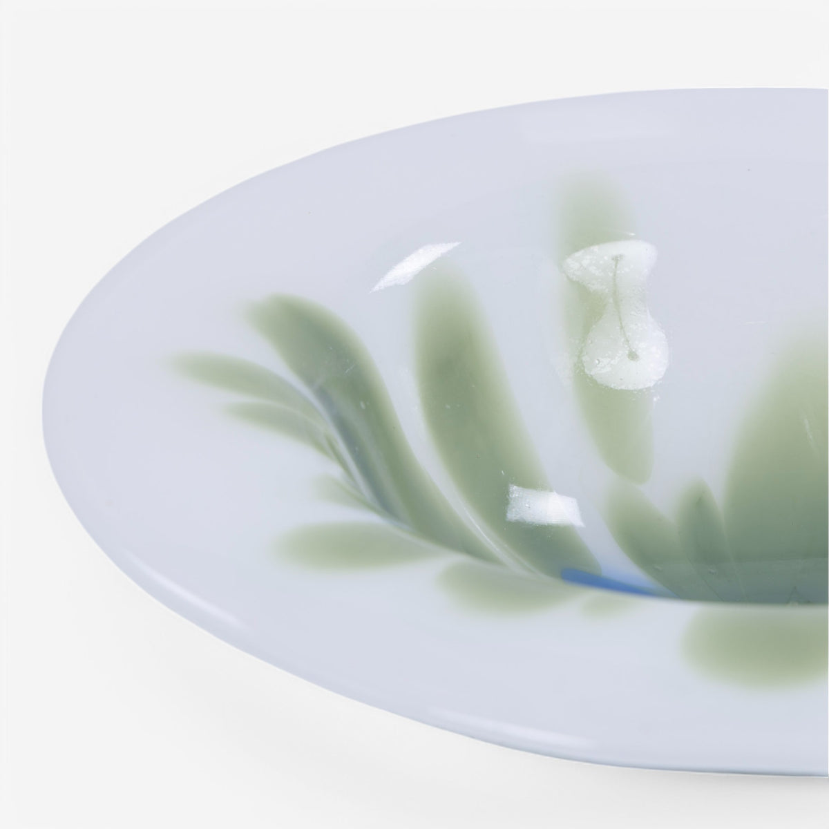 Glass dish