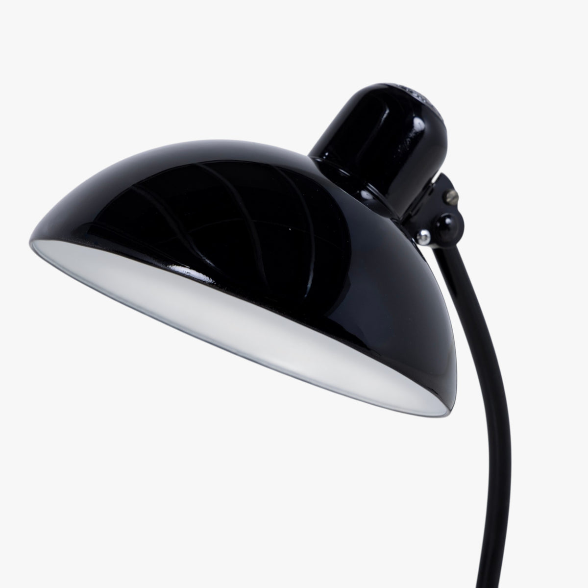 Table lamp in black metal