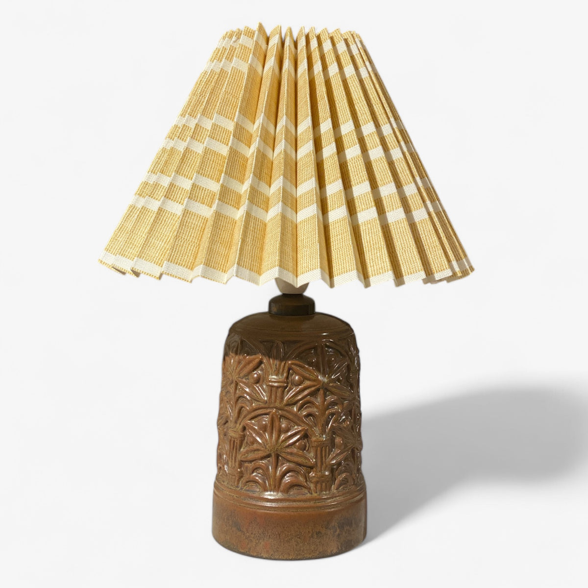 Bordlampe i stentøj