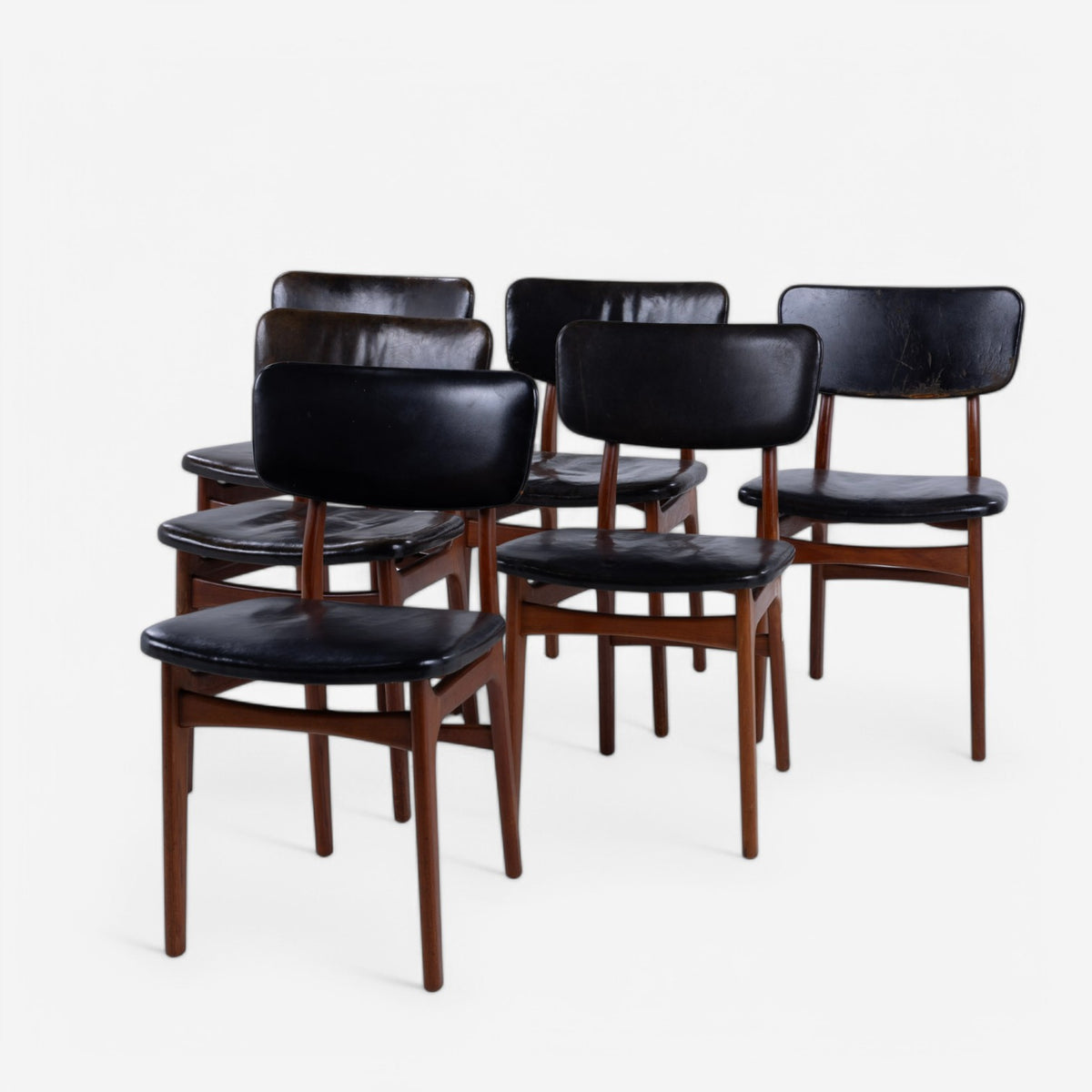 Dining chair in teak