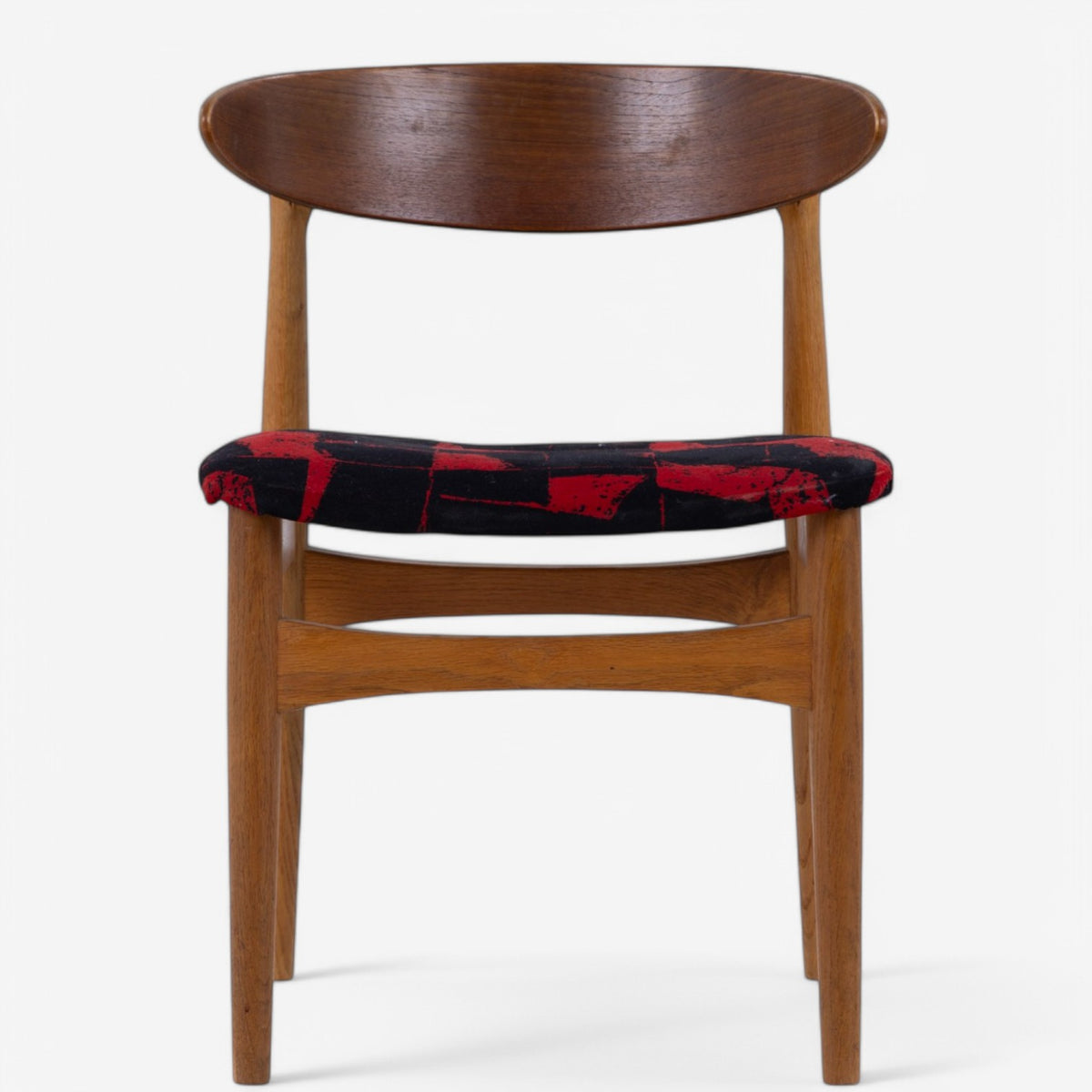 Dining chair in oak