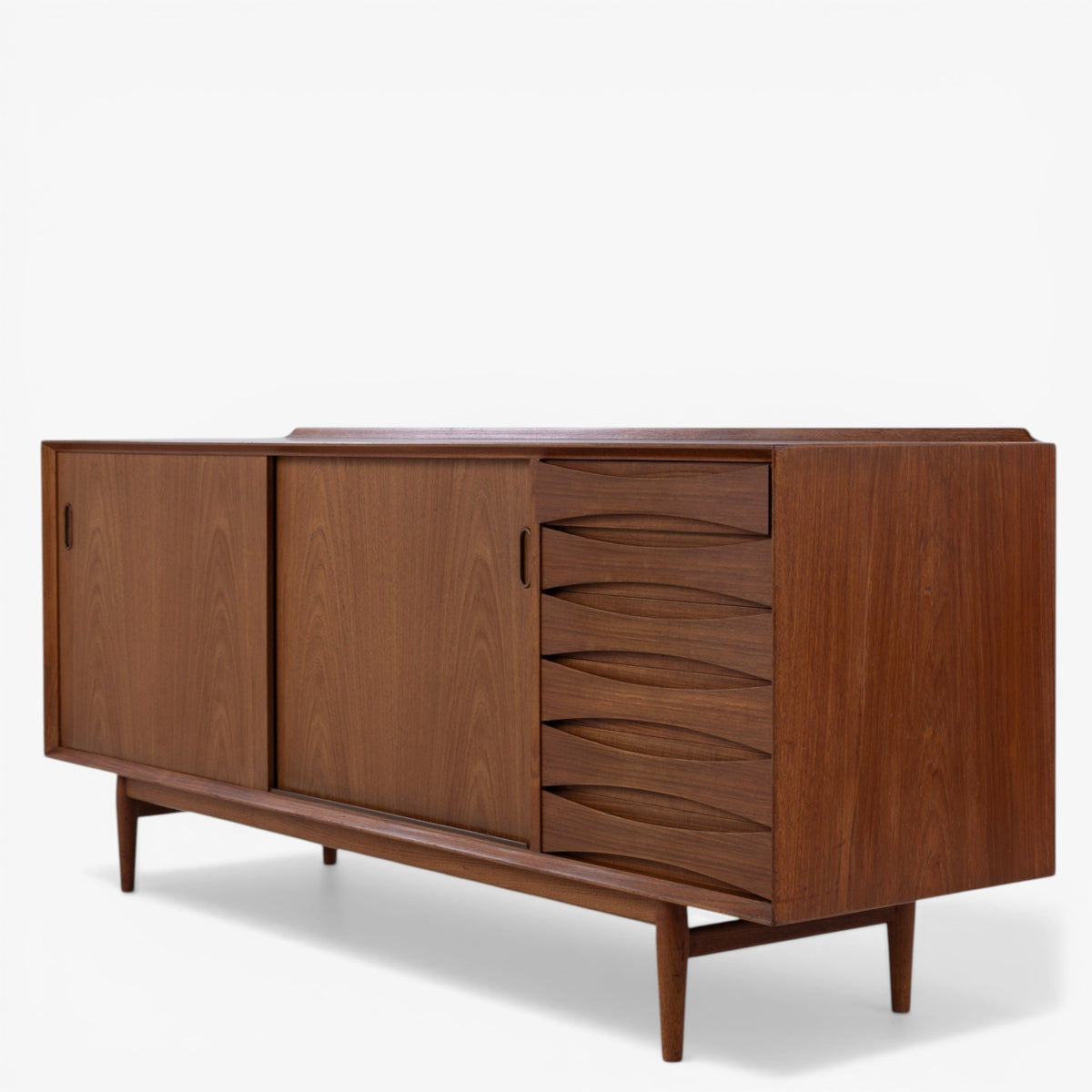 Sideboard in teak