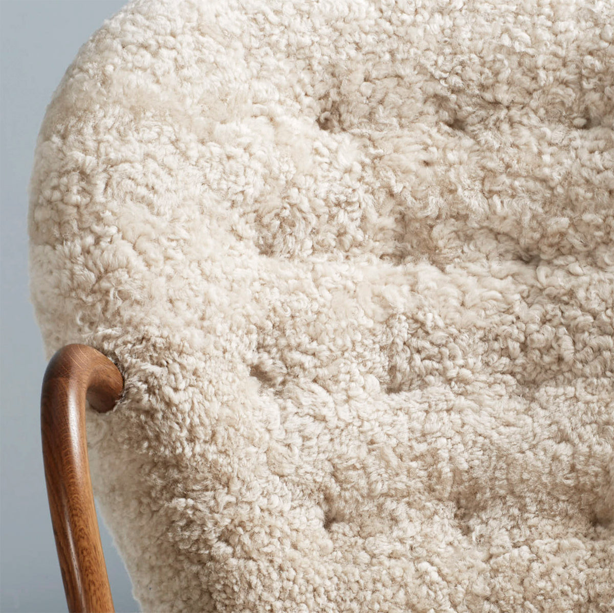Clam Chair in smoked oak