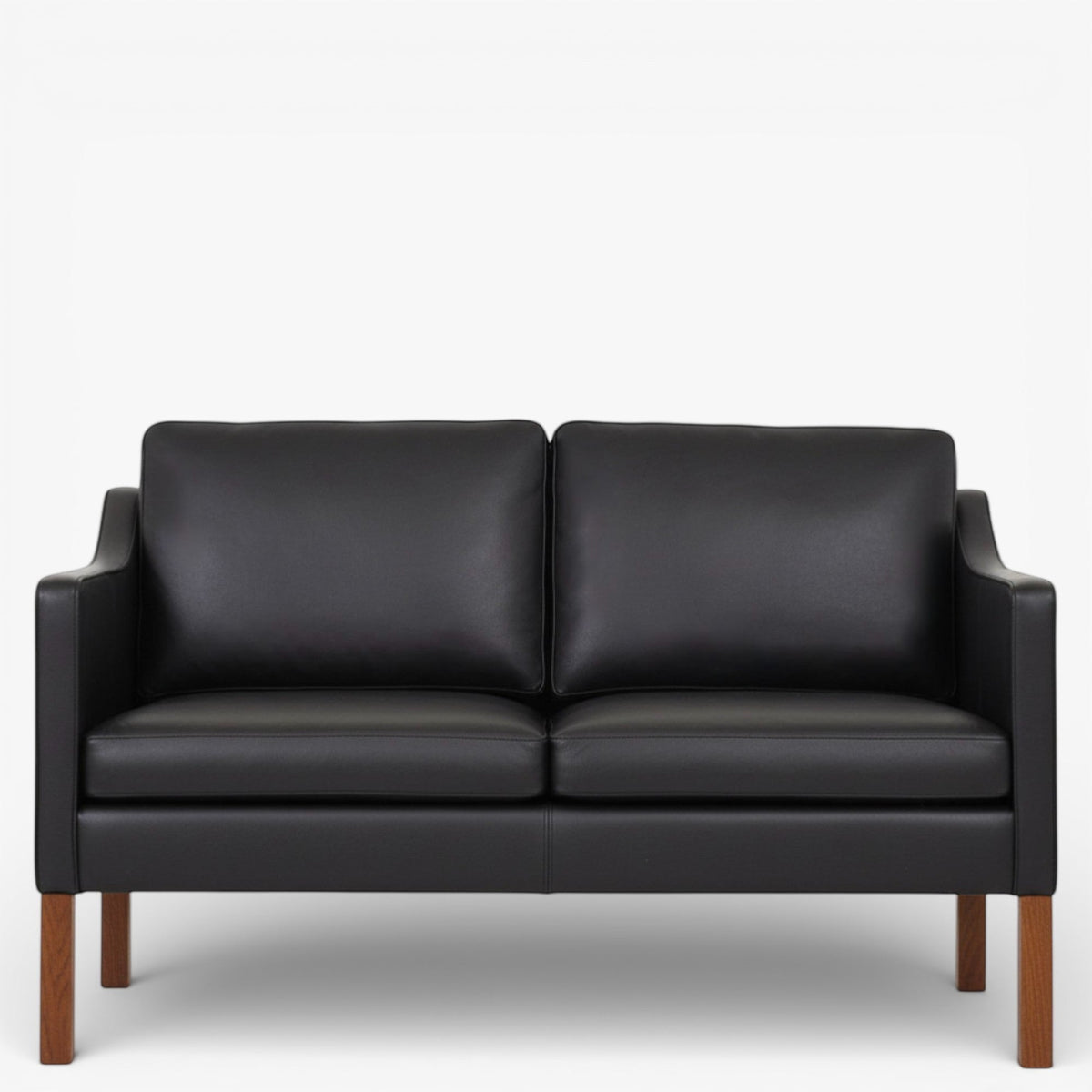 BM 2322 – Ompolstret 2 pers. sofa i dækfarvet læder (Black)