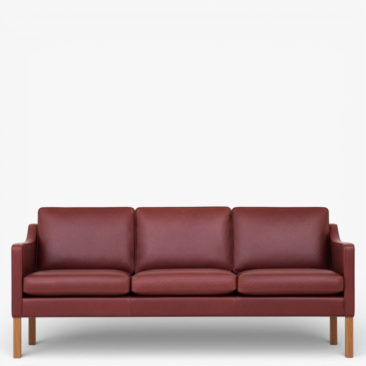 BM 2323 – Ompolstret 3 pers. sofa i dækfarvet læder (Indian Red)