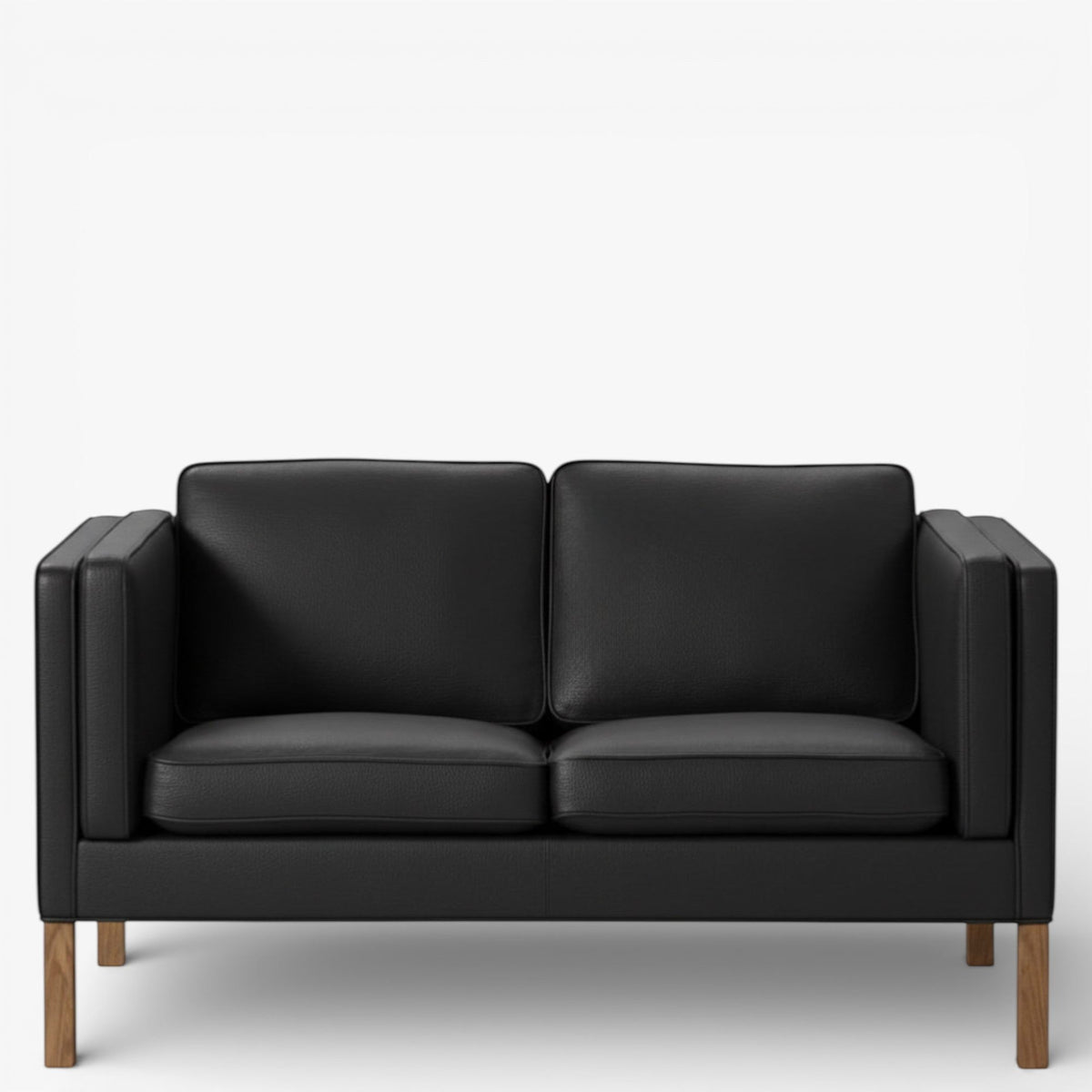 BM 2332 – Ompolstret 2 pers. sofa i anilinlæder (Black)