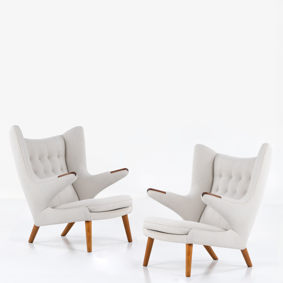 AP 19 - A pair of Papa Bear Chairs in new fabric