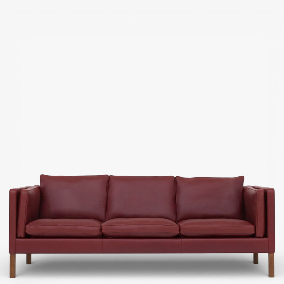 BM 2333 – Ompolstret 3 pers. sofa i anilinlæder (Indian Red)