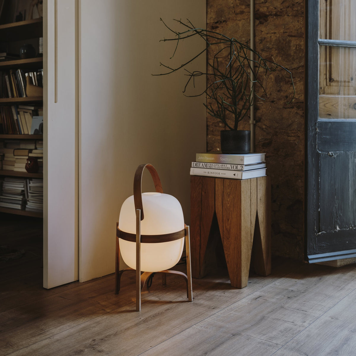 Cesta' floor lamp