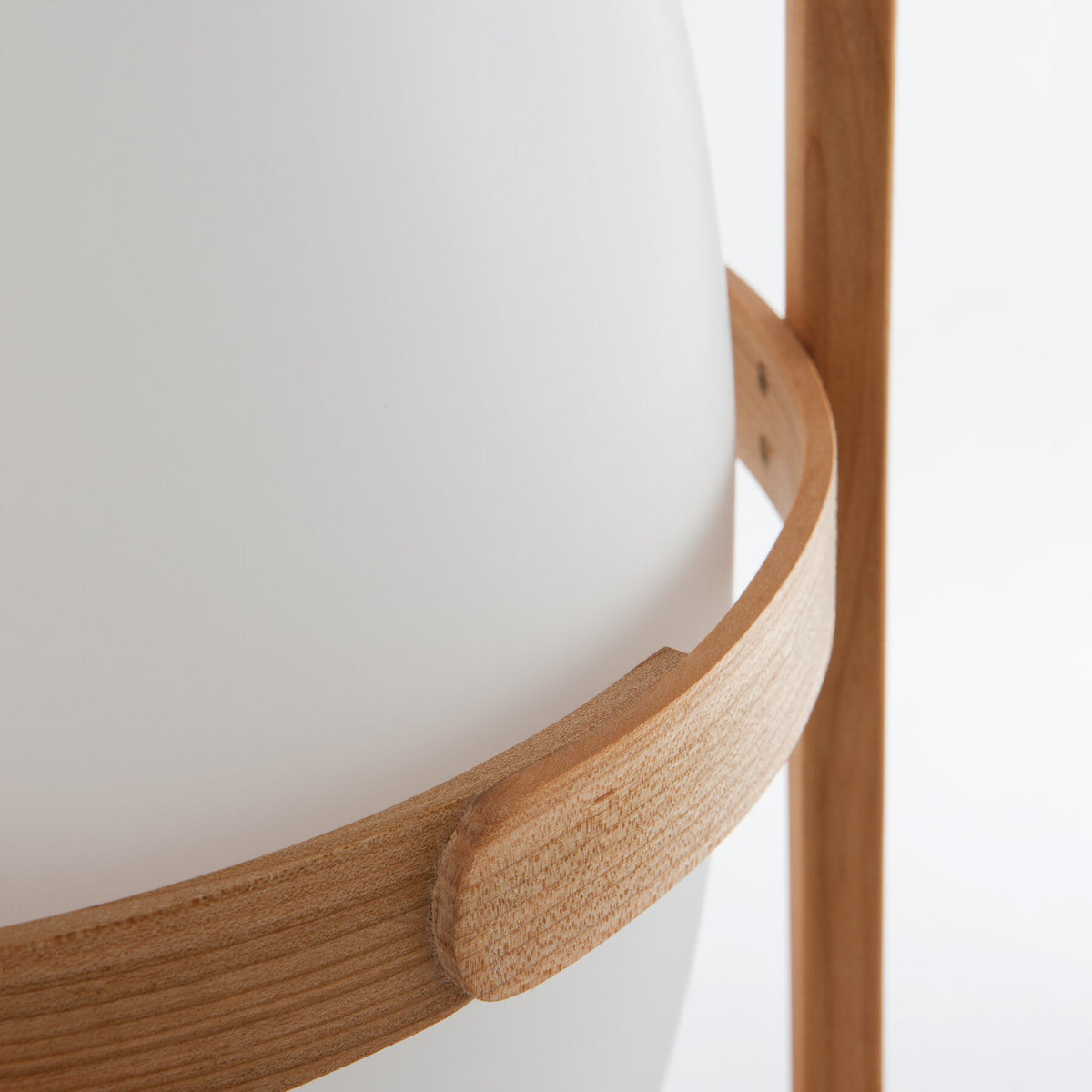 Cesta' floor lamp