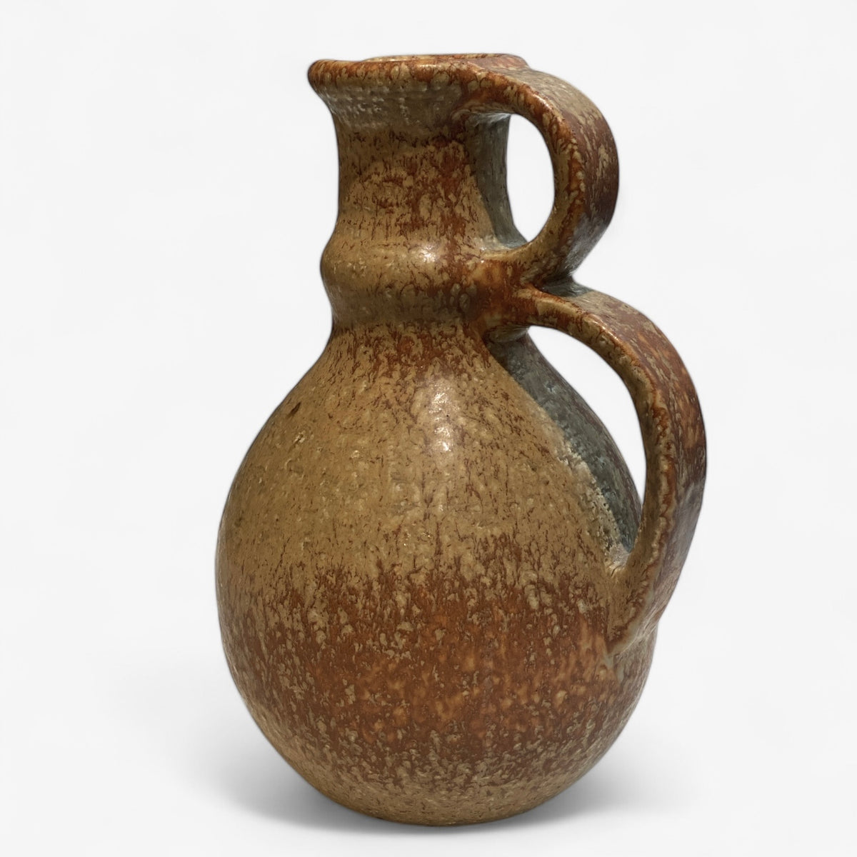 Large jug in stoneware