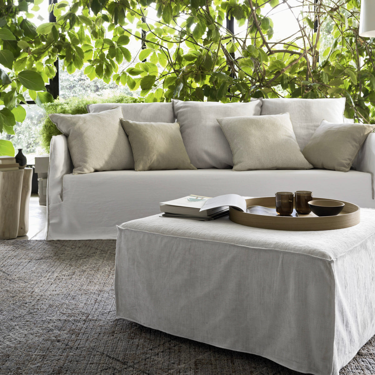Ghost 12 - 3 pers. sofa