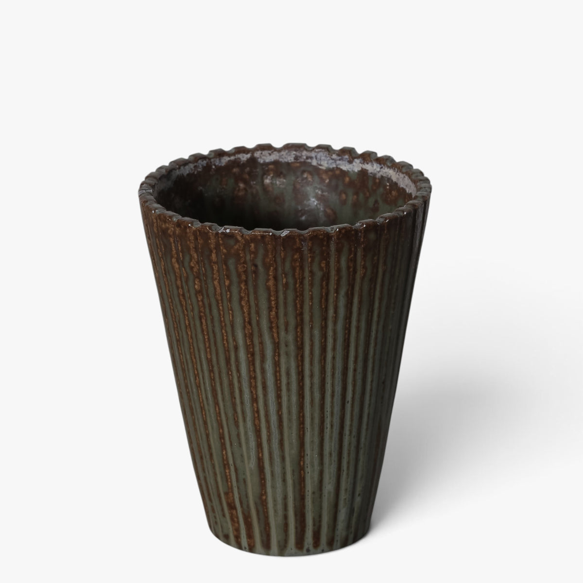 Vase in stoneware