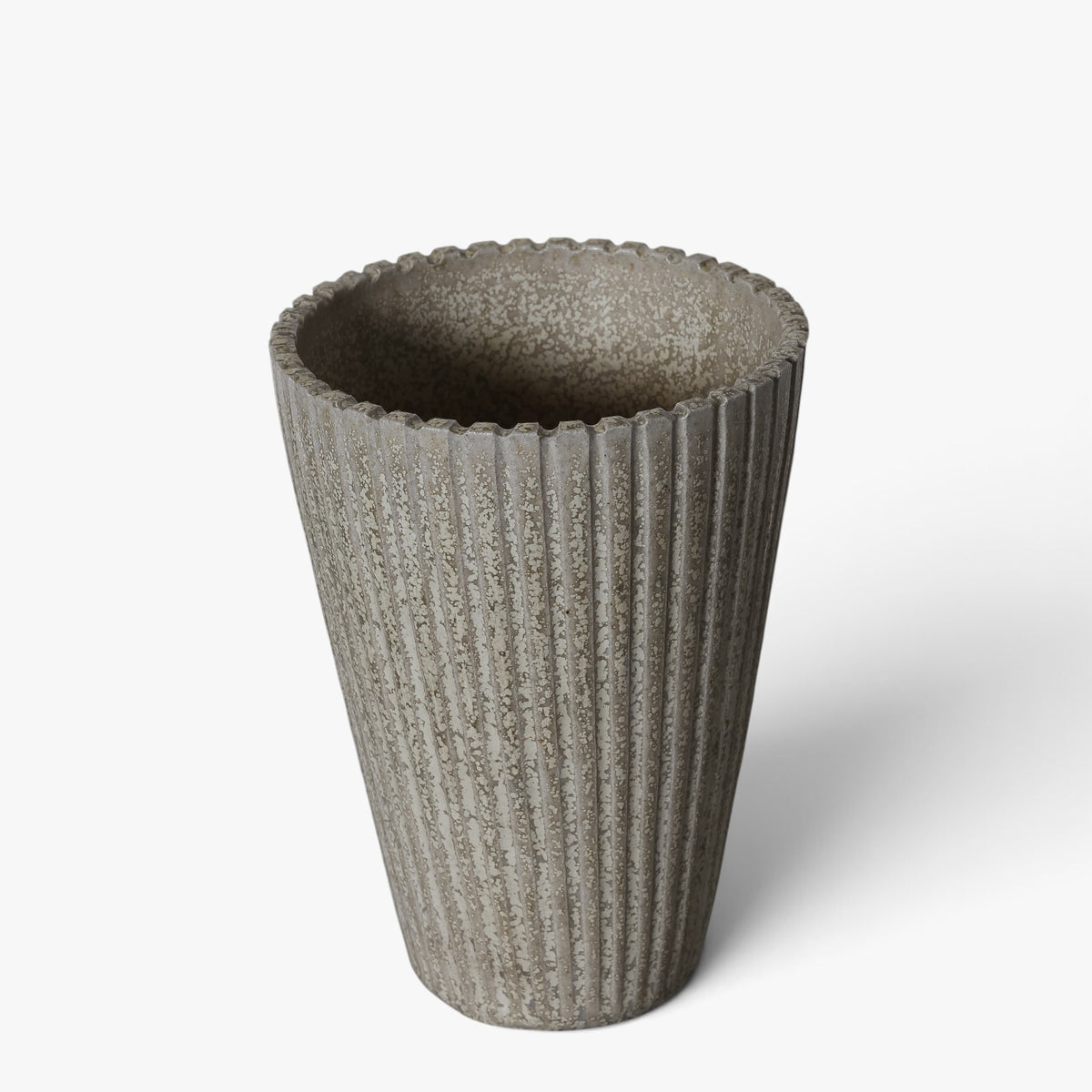 Vase i stentøj